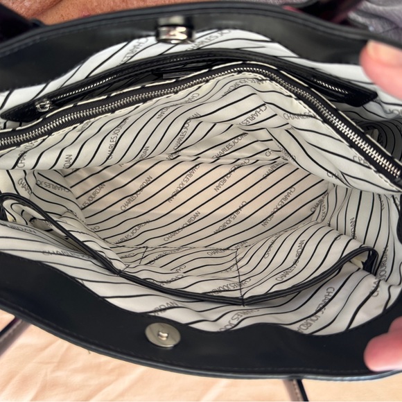 Charles Jourdan leather bag - Picture 7 of 8